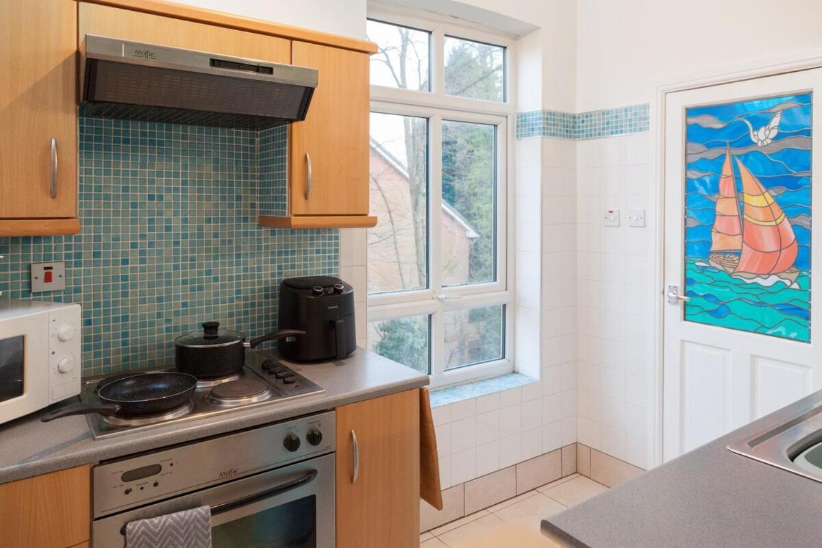 Victorian Elegance At Kingscliffe, Sleeps 17 Villa Manchester Exteriör bild