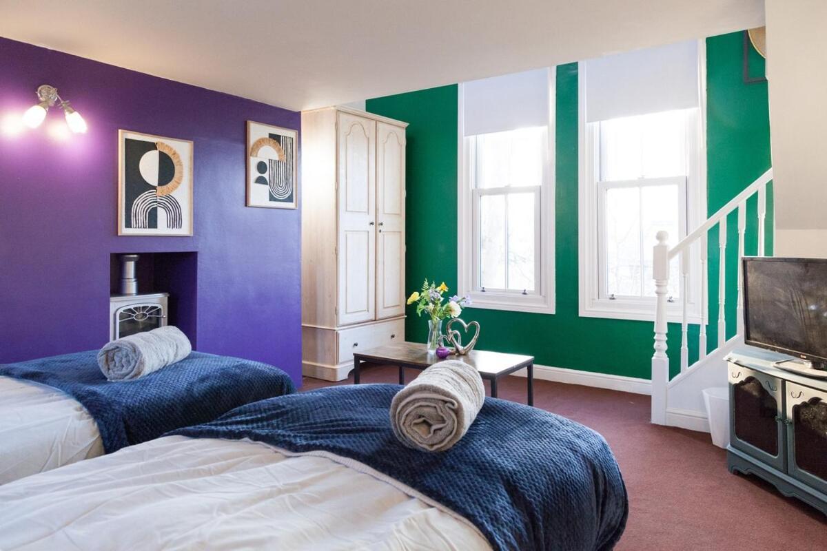 Victorian Elegance At Kingscliffe, Sleeps 17 Villa Manchester Exteriör bild